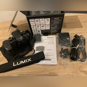 Panasonic Lumix GH5 DC-GH5 4K Video Digital Mirrorless Camera Body Only